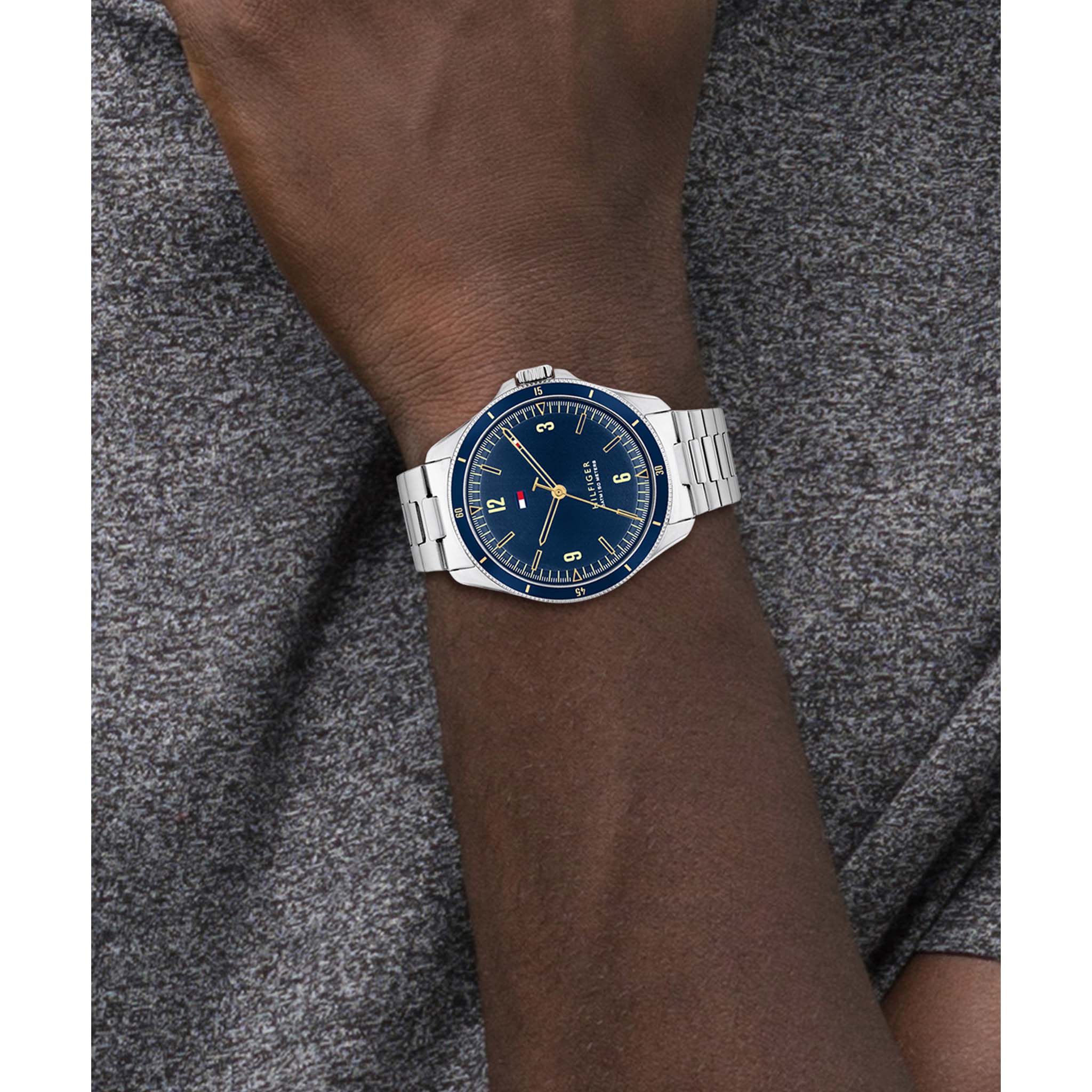 Tommy Hilfiger Silver Steel Navy Dial Men's Watch - 1791902