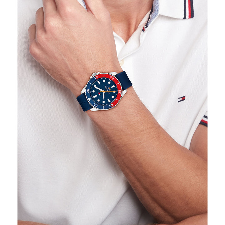 Tommy Hilfiger Silicone Blue Dial Men's Watch - 1792200