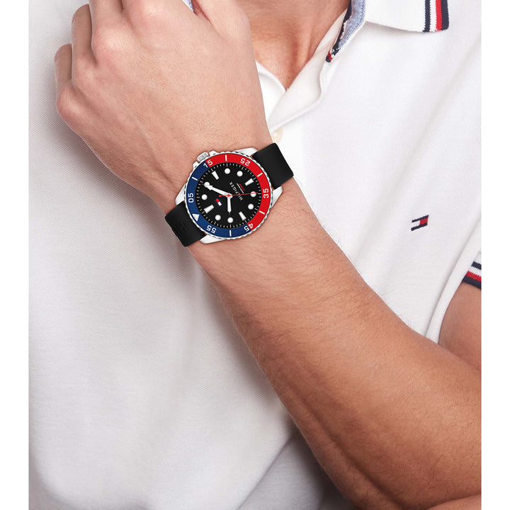 Tommy Hilfiger Silicone Black Dial Men's Watch - 1792201
