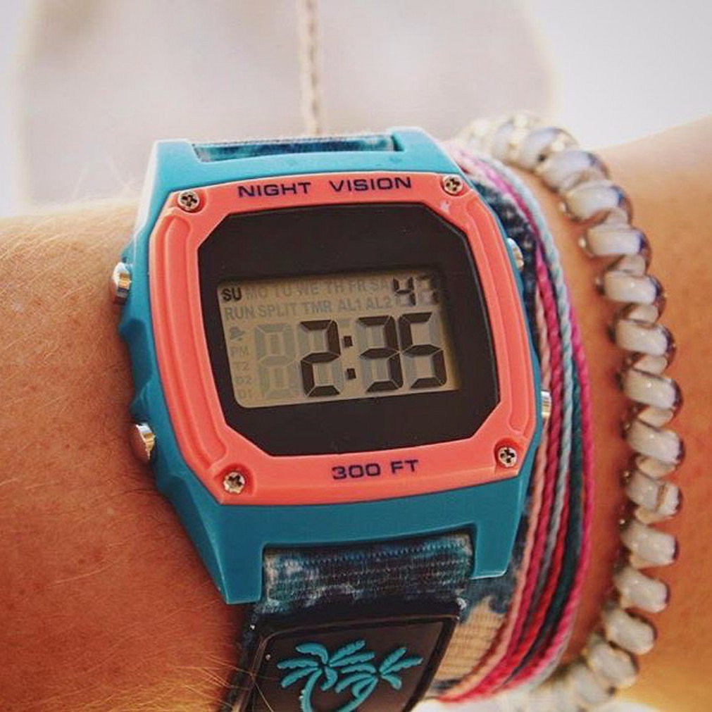 Freestyle Luke Davis Signature Shark Classic Blue Wave Watch - FS101001